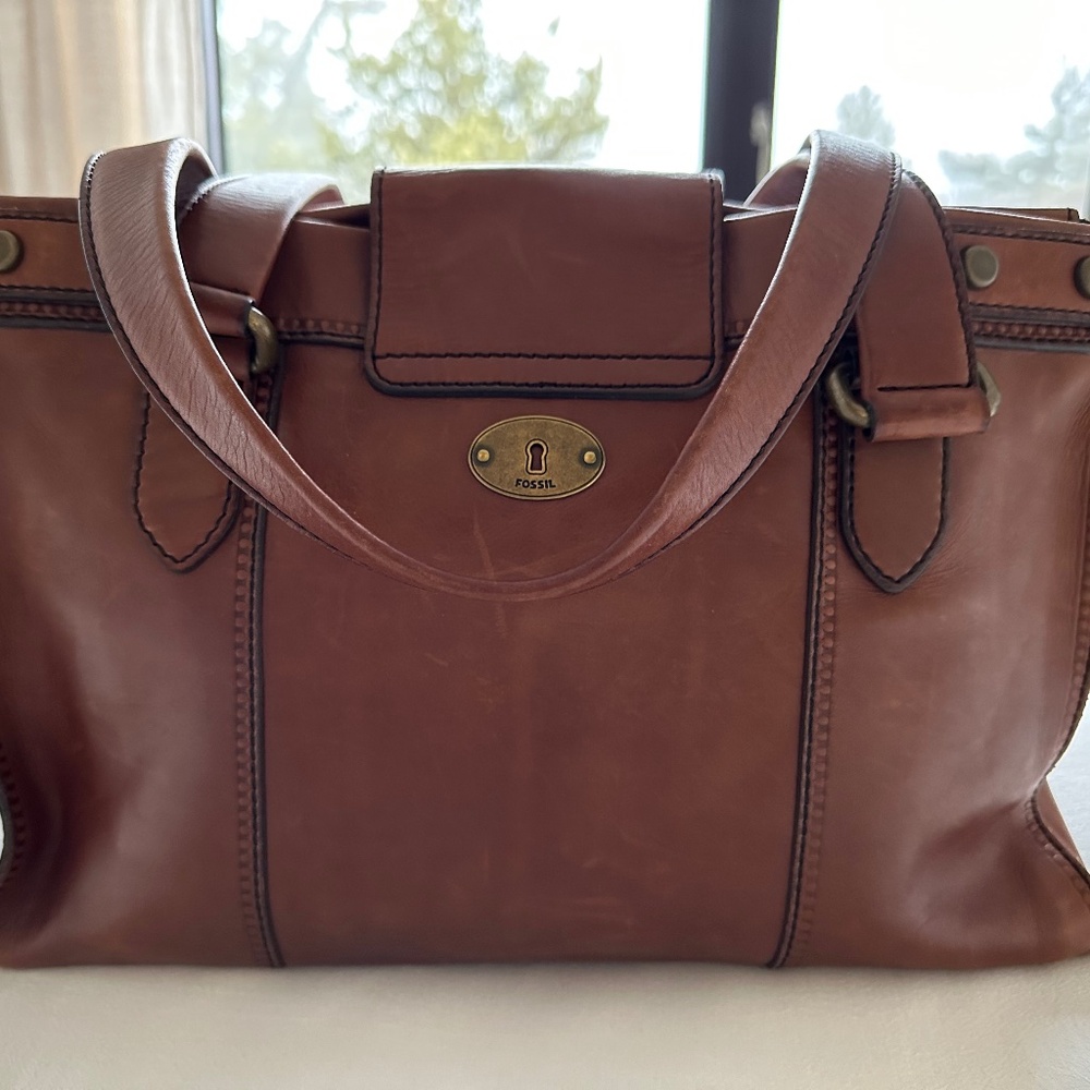 FOSSIL Leather Bag / Purse Cognac Brown, Bronze Gold Hardware
